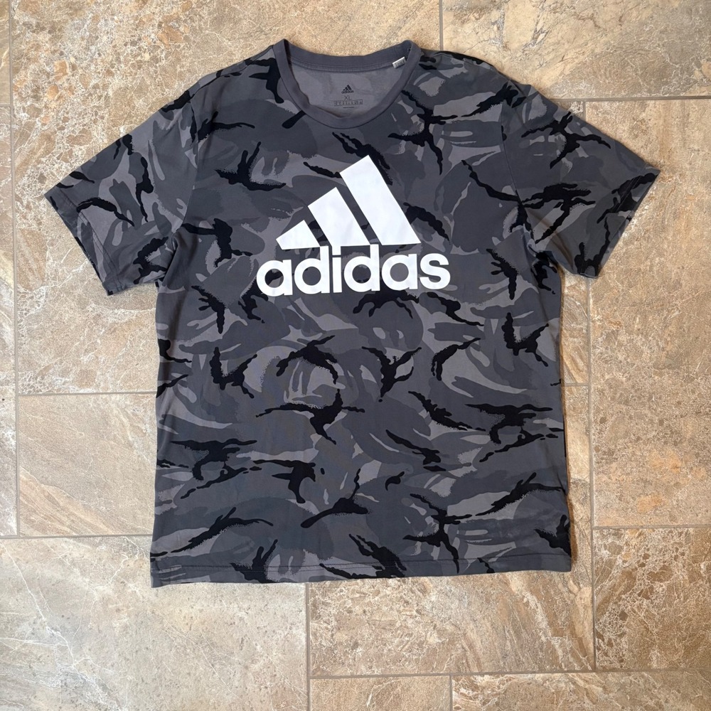 Adidas Mens‎ XL Camouflage T Shirt Graphic Logo Short Sleeve Athletic Casual